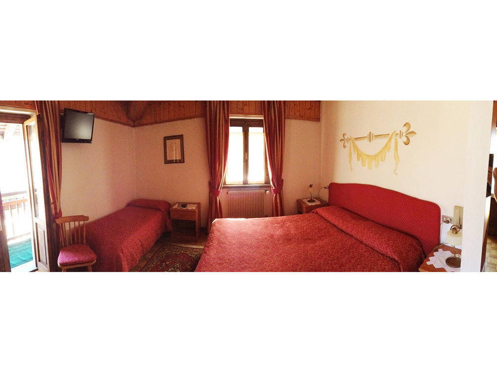 Albergo Garni Cavento Pinzolo Eksteriør bilde